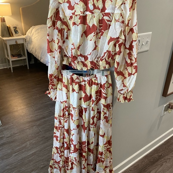 Kivari Zanthe Floral Matching Set - Picture 5 of 7